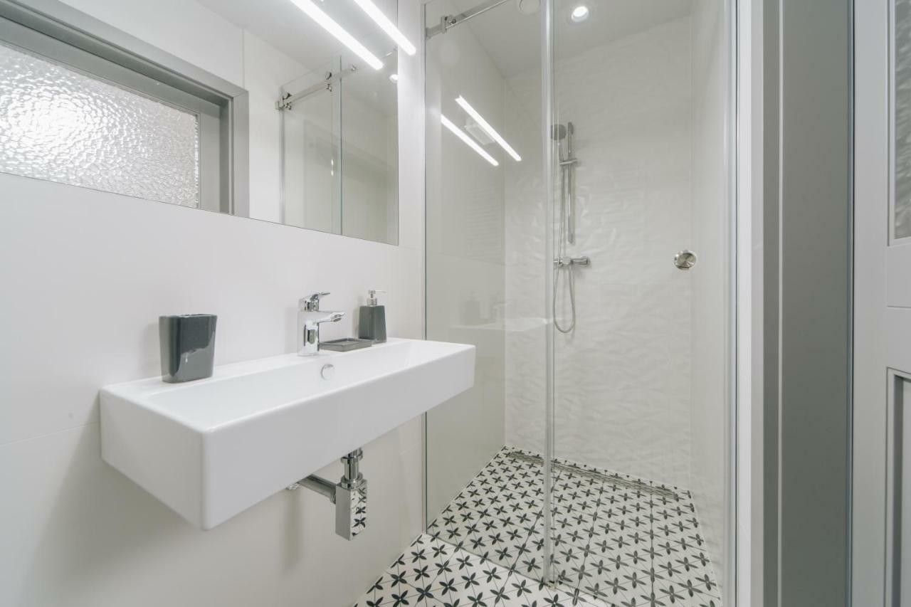 M5 Main Square Stylish One Bedroom Krakow Exterior photo